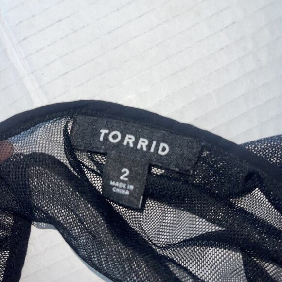TORRID Embroidered Mesh Black Cardigan Drape Sleeveless Sheer Size 2 Goth Drama - Picture 11 of 12